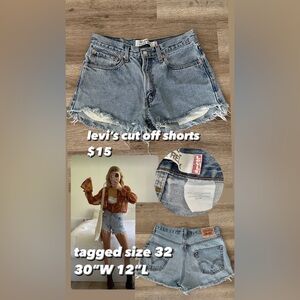Levi’s cut off shorts